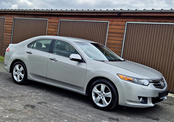 Honda Accord cena 35900 przebieg: 191000, rok produkcji 2009 z Września małe 781